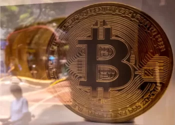 پیش بینی قیمت بیت‌کوین در 2025: 150 یا 400 هزار دلار؟