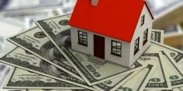 تاثیر افزایش قیمت دلار بر بازار مسکن / خانه گران می‌شود؟