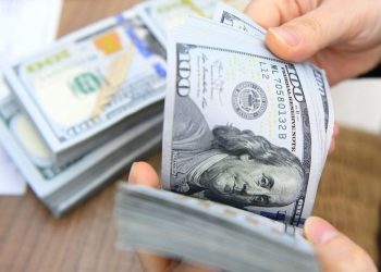 ۶ الزام اجرای ارز چندنرخی/ ارز تک‌نرخی فعلاً ممکن نیست