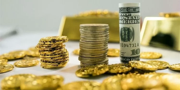 قیمت طلا و سکه در کمین قله‌های جدید! / قیمت دلار چقدر رشد می‌کند؟