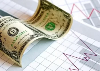 چطور قیمت دلار در بازار پایین کشیده شد؟