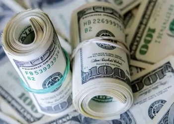 دلایل کاهش قیمت دلار از نگاه کارشناسان