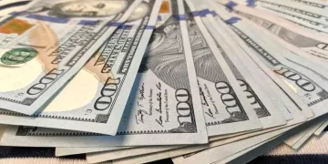 دلار رکورد جدید می‌زند؟