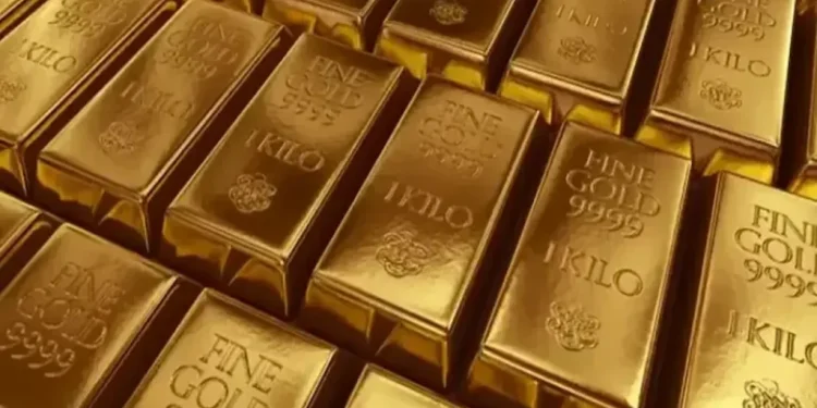 کاهش قیمت طلای جهانی با رشد دلار