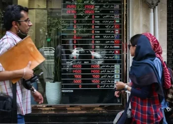 آرامش به بازار ارز و طلا در سایه تحولات سیاسی و دیپلماتیک برگشت