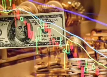 قیمت دلار به شرط پایان تنش‌ها می‌تواند تا سطح ۱۶۸ هزار تومان عقب‌نشینی کند